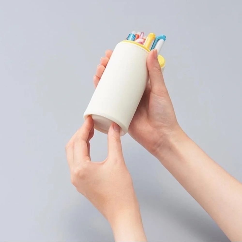 Punilabo Calico Cat Stand Up Silicone Pen & Pencil Case 8